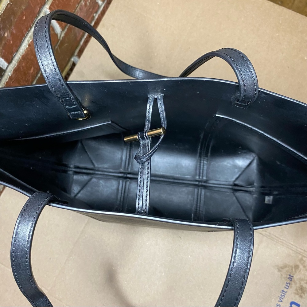 Tory Burch Block-T Leather Tote Bag Black - Picture 11 of 13